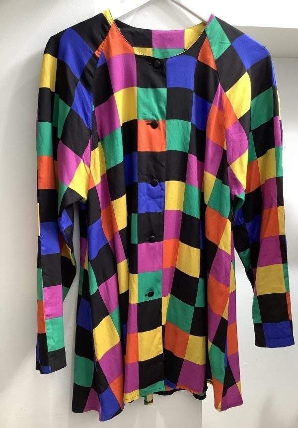 COLOR BLOCKING - Bitter and Better