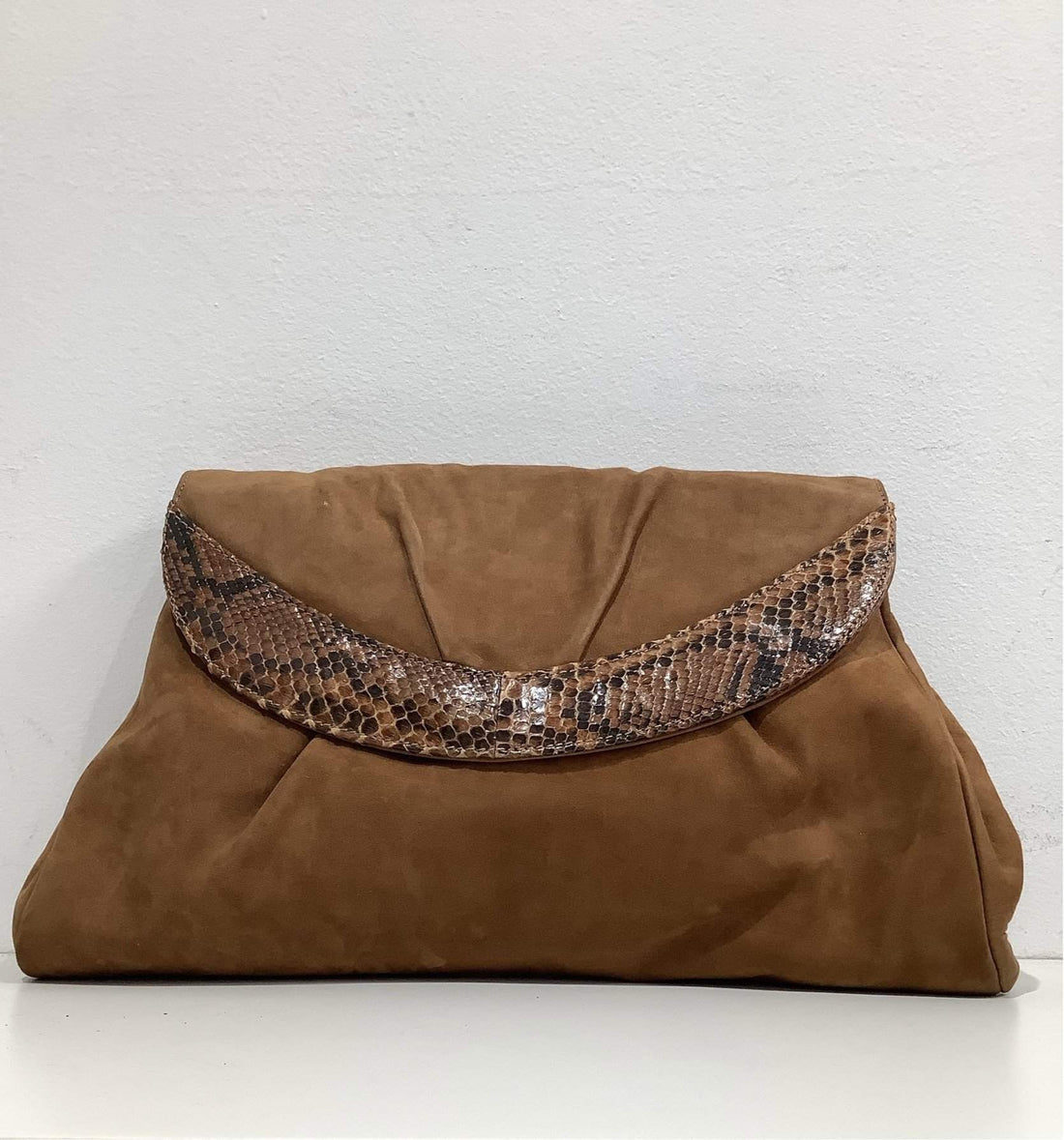 MONICA VINTAGE CLUTCH - Bitter and Better