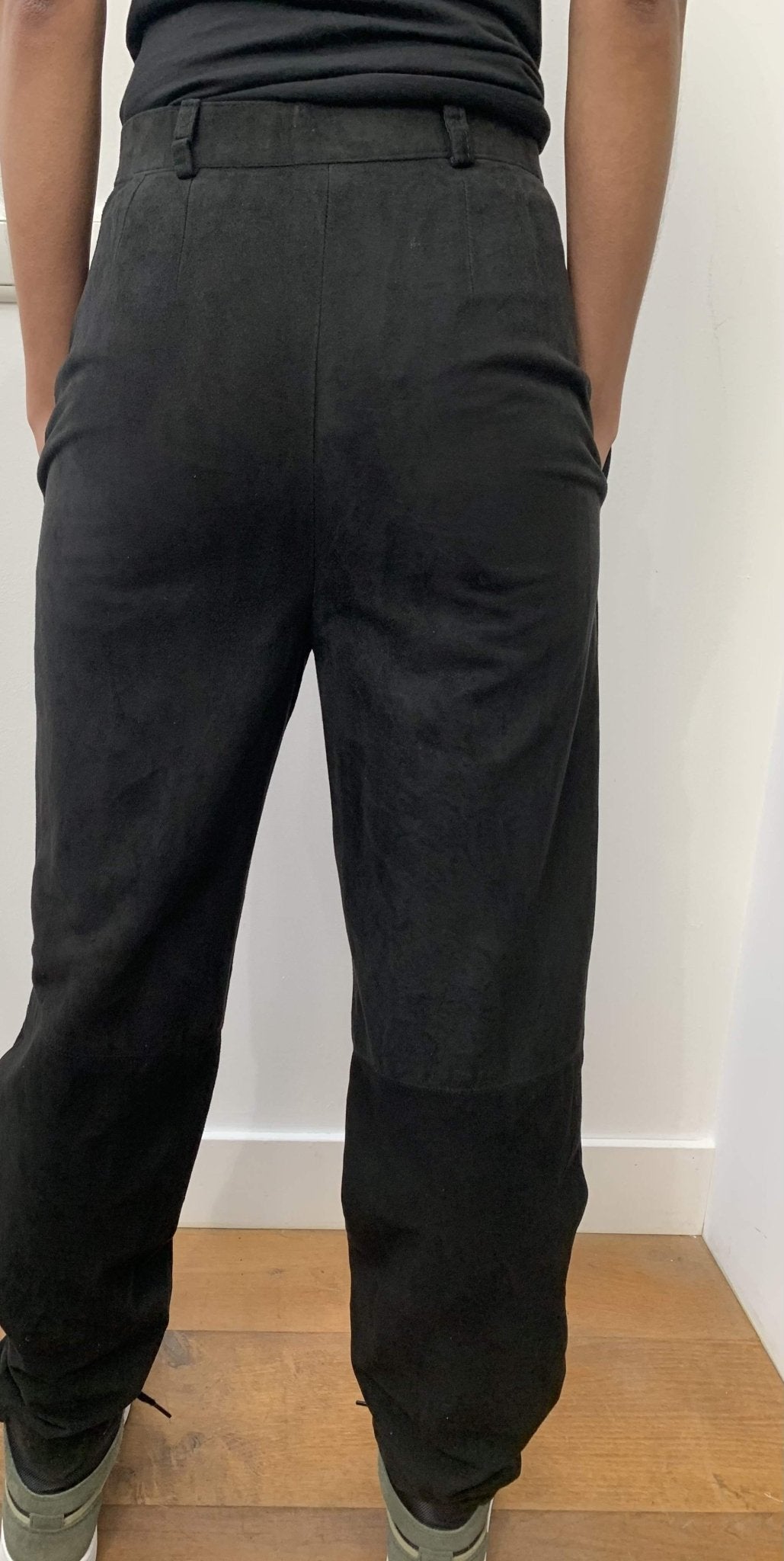 ANNE KLEIN SUÈDE PANTS - Bitter and Better
