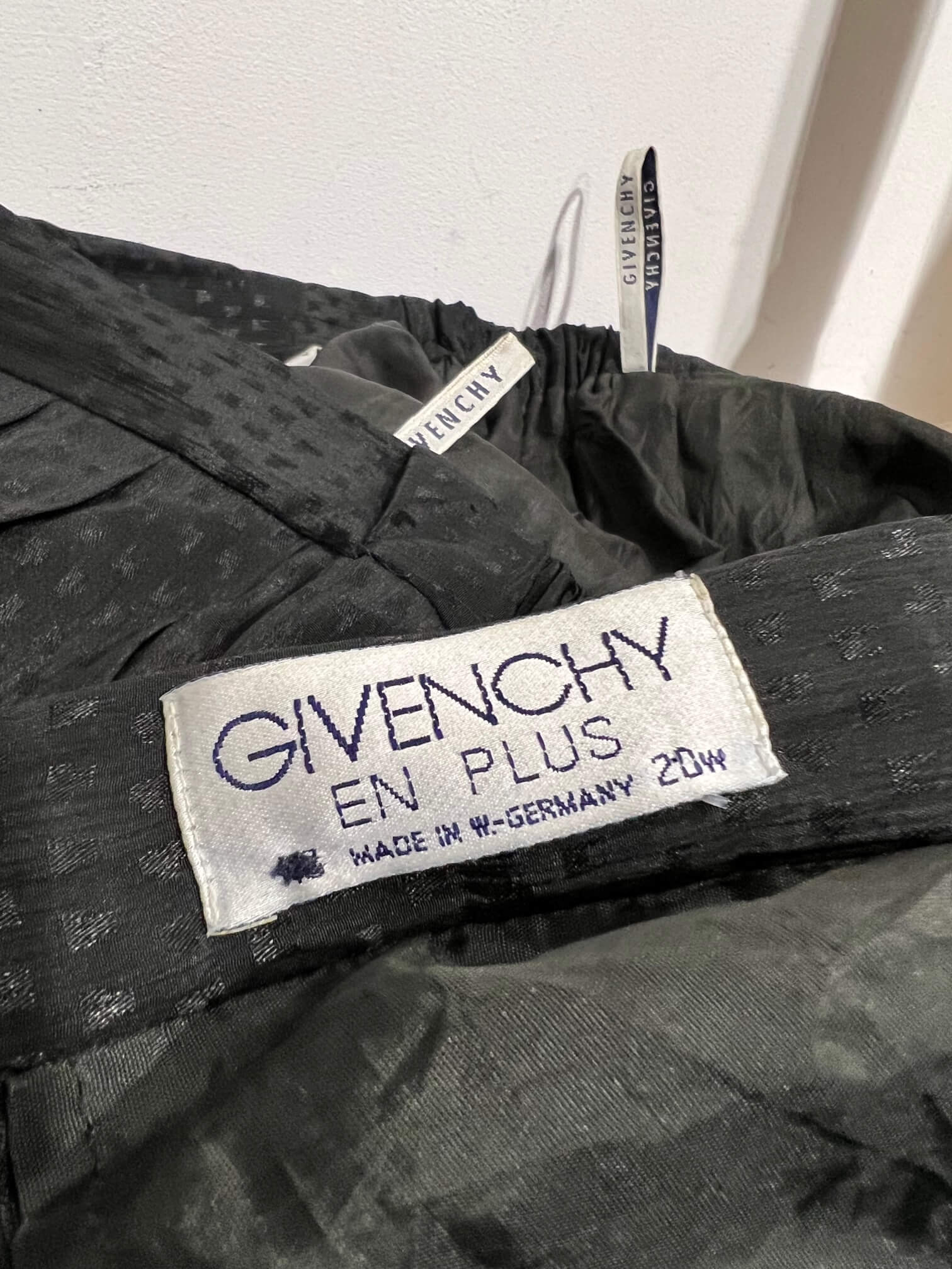 Vintage Givenchy rok - Bitter and Better